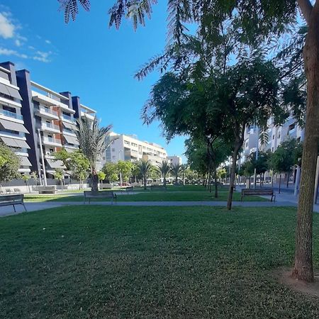 Апартаменты Piso Centrico Con Piscina,Parking Y Jacuzzi Кордова Экстерьер фото